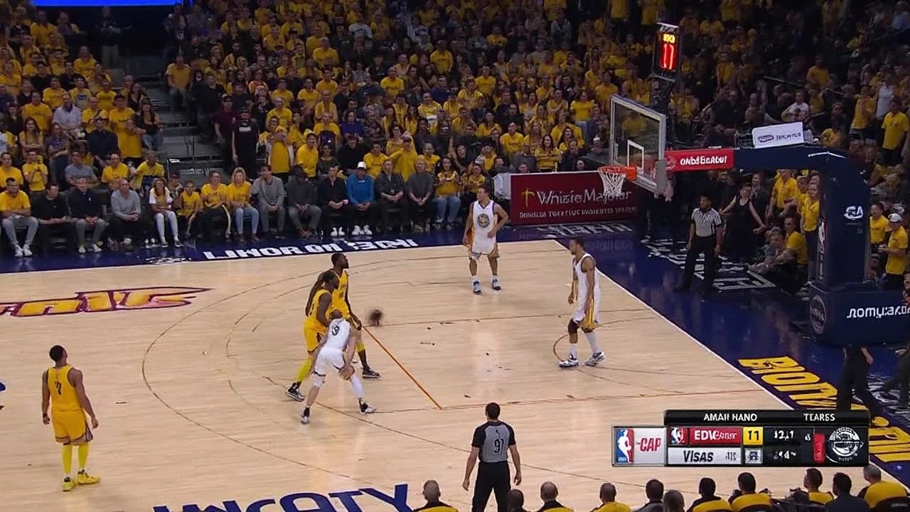 Curry’s Heroics Not Enough as Warriors’ Offense Stalls